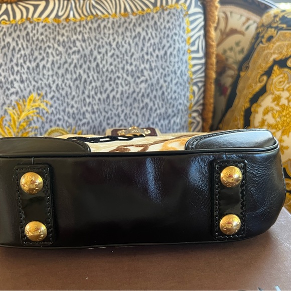 Louis Vuitton Limited Edition White Charms Velvet Chains Mini Linda ~Mar… - Picture 5 of 12